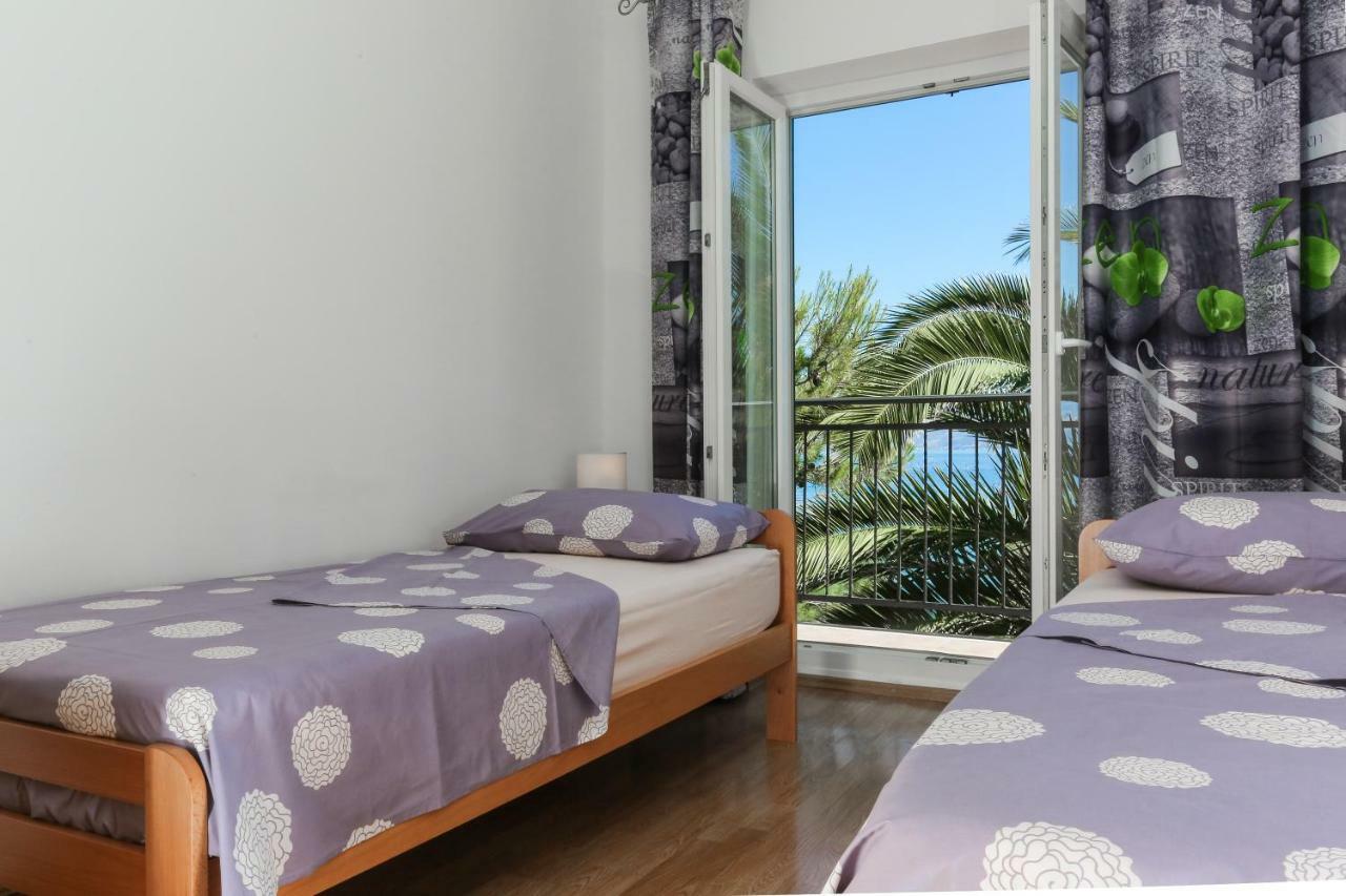 Holiday Home Lucica Sutivan Exterior photo