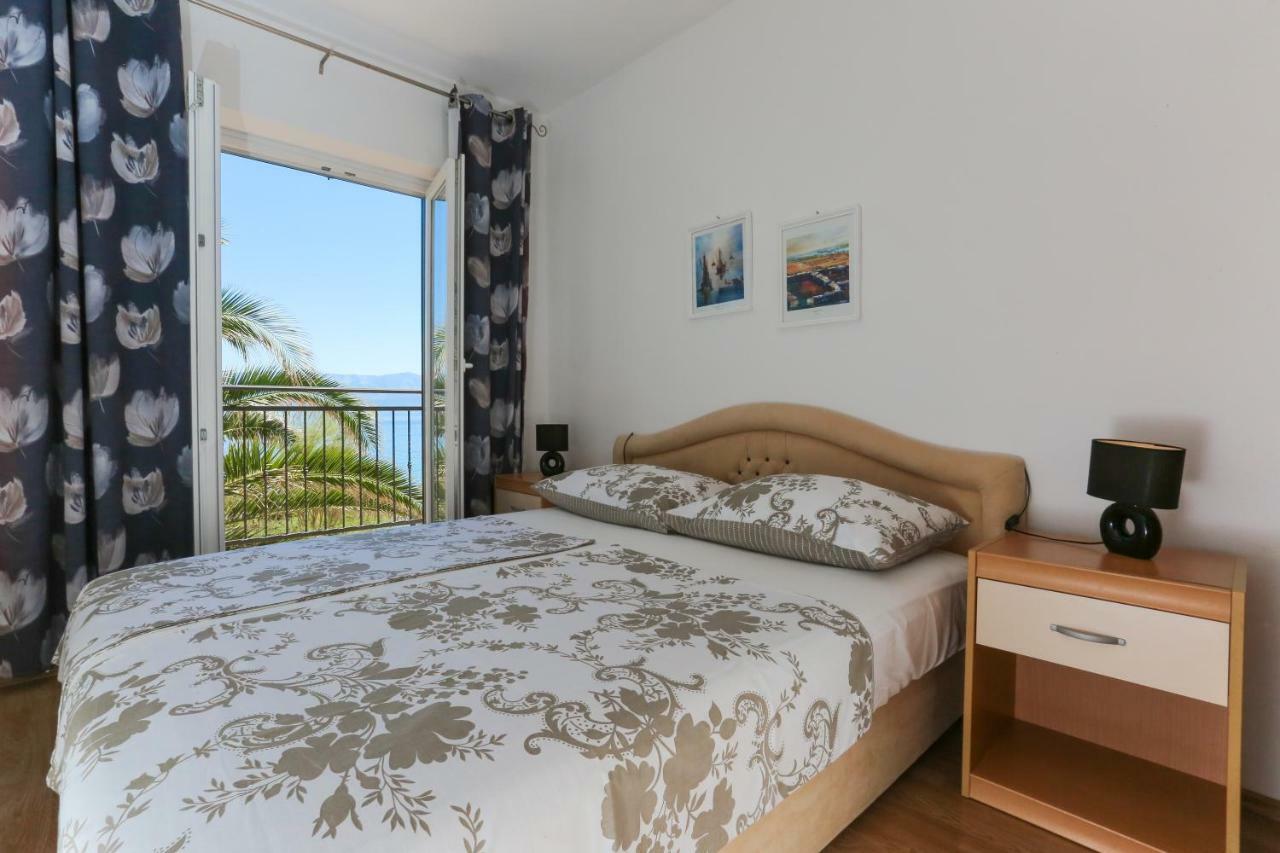 Holiday Home Lucica Sutivan Exterior photo