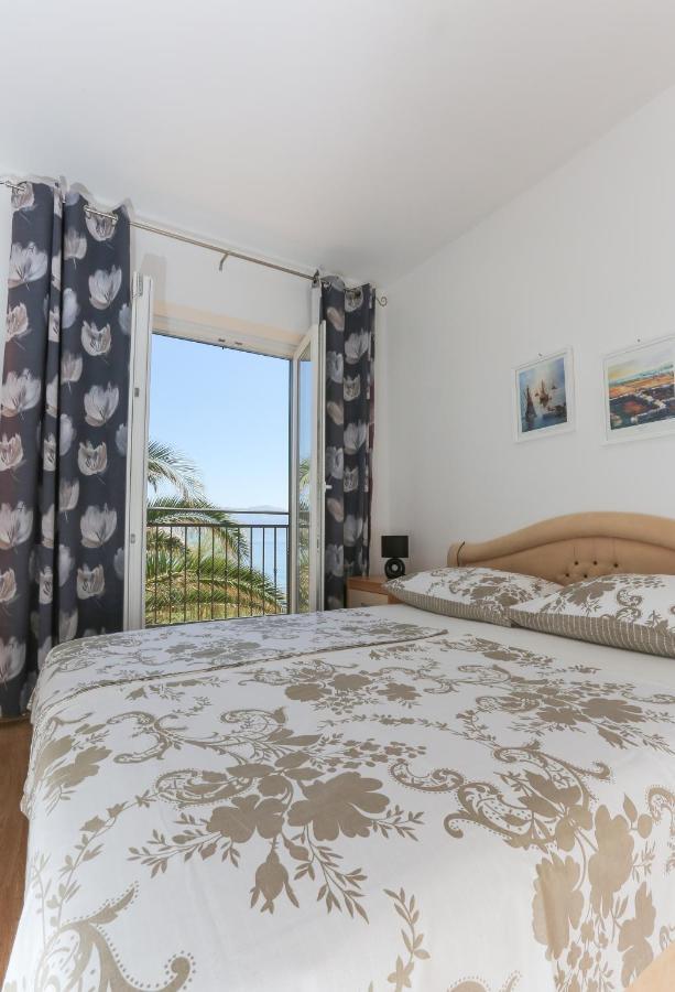 Holiday Home Lucica Sutivan Exterior photo